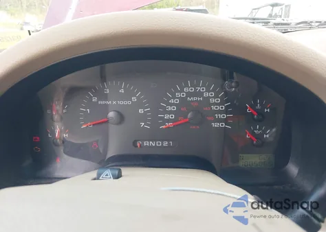 2005 Ford F-150 Stx/Xl/Xlt из США, поврежденный, VIN 1FTRF14W55NA02640